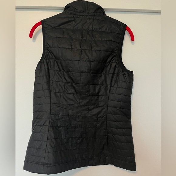 Women’s Black Patagonia Vest - Picture 3 of 3